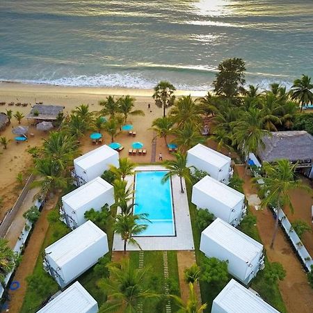 Hotel Arugambay Roccos Arugam Bay Exterior foto