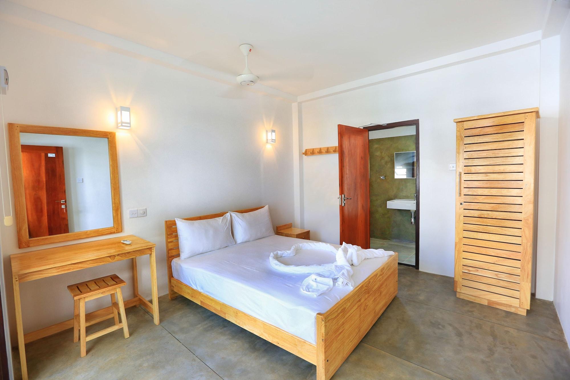 Hotel Arugambay Roccos Arugam Bay Exterior foto