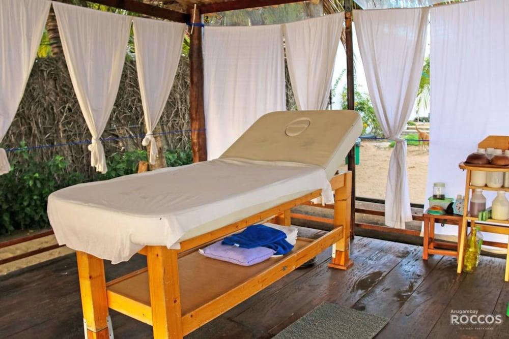 Hotel Arugambay Roccos Arugam Bay Exterior foto