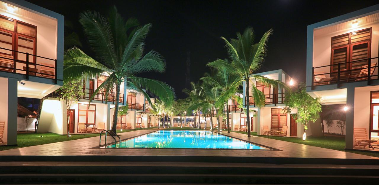 Hotel Arugambay Roccos Arugam Bay Exterior foto