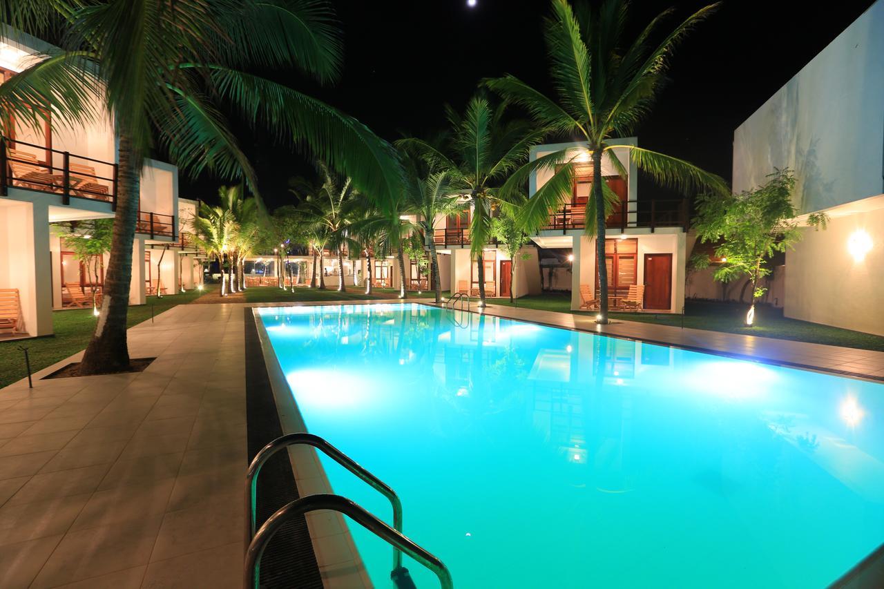 Hotel Arugambay Roccos Arugam Bay Exterior foto